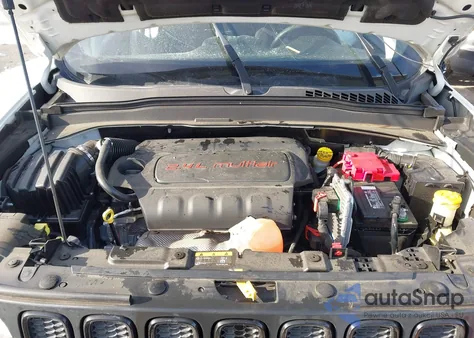 2018 Jeep Renegade Upland Edition 4X4 z USA, uszkodzony, nr VIN ZACCJBAB4JPH67433